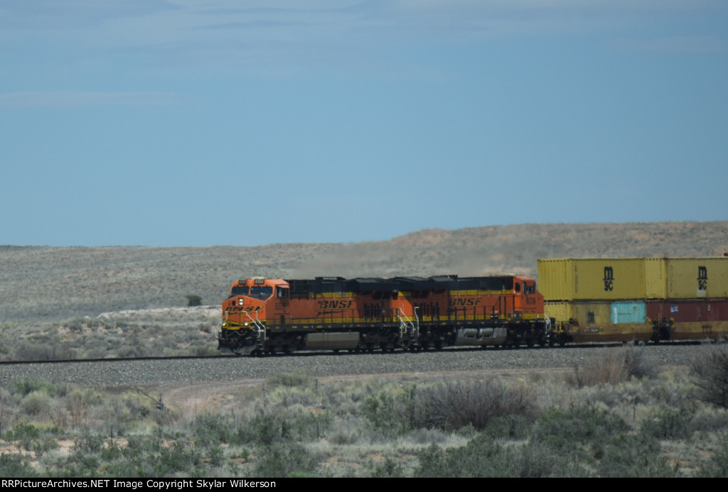 BNSF 6328 and 8078